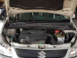 Mobil Suzuki SX4 2009 X-Over terbaik di DKI Jakarta 12