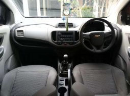 Jual mobil Chevrolet Spin LT 2013 bekas, Jawa Tengah 7