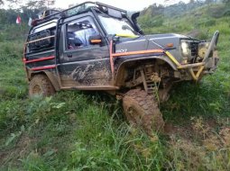 Mobil Daihatsu Taft 1989 Rocky terbaik di DKI Jakarta 7