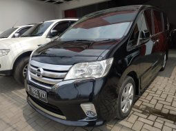 Dijual mobil bekas Nissan Serena Highway Star AT 2013, Jawa Barat 3