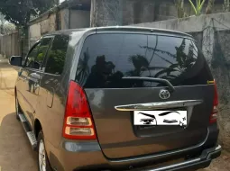 Jual mobil Toyota Kijang Innova V 2007 harga murah di Jawa Barat 3