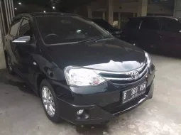 Jual mobil Toyota Etios Valco G 2015 dengan harga murah di Jawa Barat  4