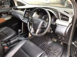 Jual mobil Toyota Kijang Innova 2.0 V 2017 terbaik di DKI Jakarta 4