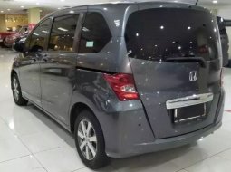 Jual mobil Honda Freed PSD 2010 terbaik di DKI Jakarta 3