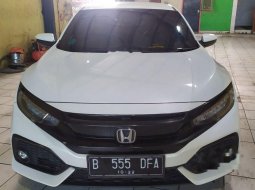 Jual mobil bekas murah Honda Civic 2.0 2017 di Jawa Barat 5