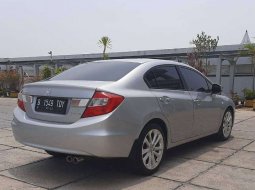 Dijual mobil bekas Honda Civic 1.8 i-Vtec, DKI Jakarta  9