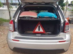 Mobil Suzuki SX4 2009 X-Over terbaik di DKI Jakarta 3