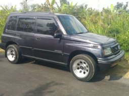 Jual Suzuki Escudo JLX 1996 harga murah di Bali 4