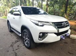 Jual mobil Toyota Fortuner VRZ 2017 bekas, Jawa Barat 4