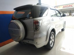 Jual mobil Toyota Rush S AT 2012 terawat di Jawa Barat  9