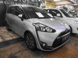 Mobil Toyota Sienta V 2017 dijual, DKI Jakarta 4