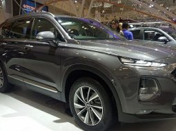 Jual mobil Hyundai Santa Fe CRDi VGT 2.2 Automatic 2019 terbaik di DKI Jakarta 3