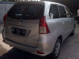 Jual cepat Toyota Avanza E 2014 di Jawa Timur 9