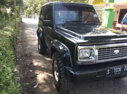 Jual mobil bekas murah Daihatsu Taft Taft 4x4 1997 di Jawa Timur 4