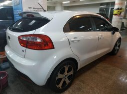 Jual mobil Kia Rio 1.4 Automatic 2013 bekas, DKI Jakarta 4