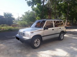 Jual mobil bekas murah Suzuki Sidekick 1.6 Dragone 1997 di DIY Yogyakarta 4