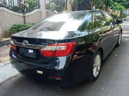 Dijual mobil Toyota Camry V 2.5 2013 bekas murah, Jawa Barat 2