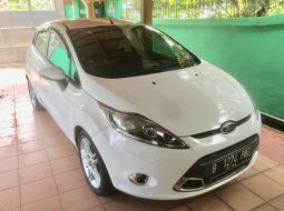 Jual mobil Ford Fiesta S 2012 murah di Kalimantan Tengah 1