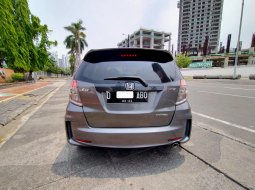 DKI Jakarta, dijual mobil Honda Jazz RS 2014 harga murah  4