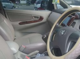 Toyota Kijang Innova 2012 Aceh dijual dengan harga termurah 4