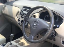 Jawa Timur, Toyota Kijang Innova 2.0 G 2007 kondisi terawat 5