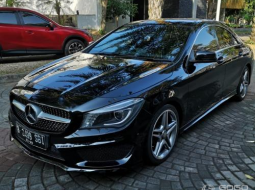 Jual mobil Mercedes-Benz CLA 200 Gasoline AMG 2014 terawat di DIY Yogyakarta 3