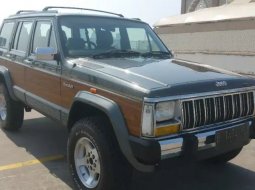 DKI Jakarta, mobil bekas Jeep Cherokee V6 4.0 Automatic 1997 dijual  4