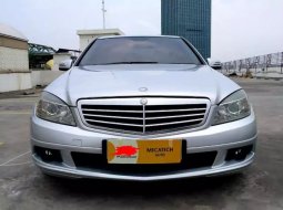 Dijual cepat Mercedes-Benz C-Class C 200 K 2010 bekas, DKI Jakarta 5