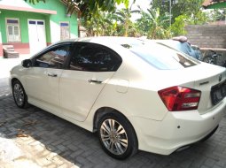 DIY Yogyakarta, Mobil bekas Honda City E 2012 dijual  3