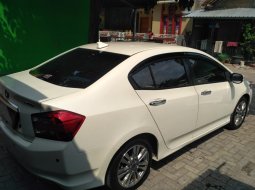 DIY Yogyakarta, Mobil bekas Honda City E 2012 dijual  6