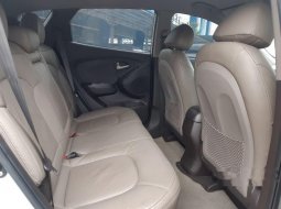 Jual cepat Hyundai Tucson GLS 2011 di DKI Jakarta 8