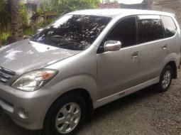 DIY Yogyakarta, jual mobil Toyota Avanza G 2005 dengan harga terjangkau 4