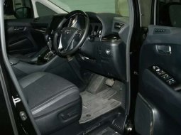 Jual cepat Toyota Vellfire G 2018 di Jawa Timur 9