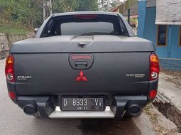 Jual mobil bekas murah Mitsubishi Triton 2008 di Jawa Barat 4