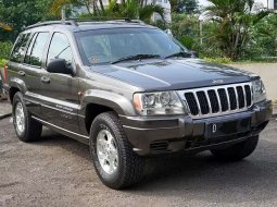 Jeep Grand Cherokee 2018 DKI Jakarta dijual dengan harga termurah 10