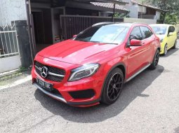 Mercedes-Benz GLA 2017 Jawa Barat dijual dengan harga termurah 3