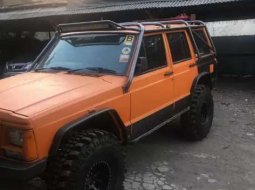 Jual mobil bekas murah Jeep Grand Cherokee Limited 1994 di Jawa Barat 2