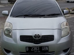 Jual mobil Toyota Yaris E 2006 harga murah di DIY Yogyakarta 3