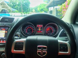 Dijual mobil bekas Dodge Journey SXT Platinum, DKI Jakarta  3