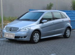 Mercedes-Benz B-CLass 2006 Jawa Timur dijual dengan harga termurah 15