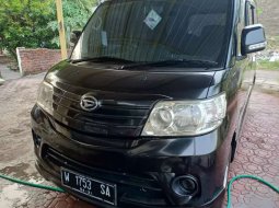 Jual mobil Daihatsu Luxio D 2016 bekas, Jawa Timur 13