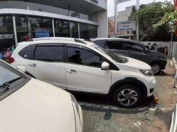 Jual Honda BR-V E 2017 harga murah di Jawa Barat 5