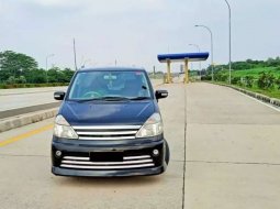 Mobil Nissan Serena 2012 Highway Star dijual, DKI Jakarta 10