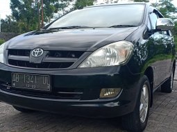 Jual mobil Toyota Kijang Innova 2.0 G 2005 dengan harga murah di DIY Yogyakarta 7