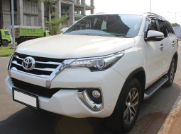 Jual mobil Toyota Fortuner VRZ AT 2017 bekas di DKI Jakarta 1