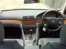 Jual mobil bekas murah BMW 5 Series 528i 1997 di DKI Jakarta 1