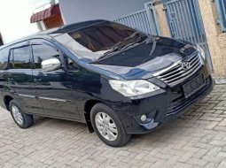 Mobil Toyota Kijang Innova 2012 2.0 G terbaik di Sumatra Utara 10