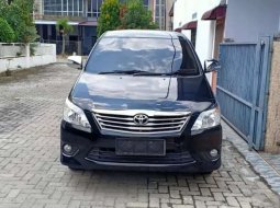 Mobil Toyota Kijang Innova 2012 2.0 G terbaik di Sumatra Utara 8