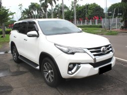 Jual mobil Toyota Fortuner VRZ 2016 bekas di DKI Jakarta 8