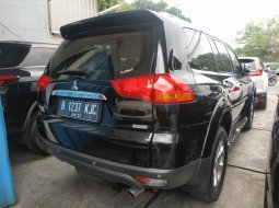 Dijual mobil bekas Mitsubishi Pajero Sport Dakar 4x2 AT Diesel 2012,  Jawa Barat  1